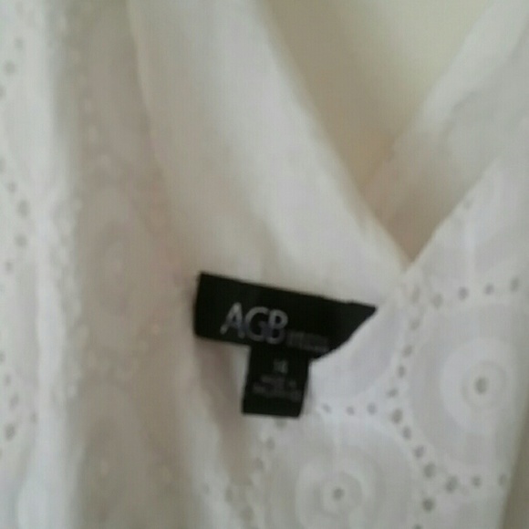 Classic Sunmer Dresses - Picture 4 of 8